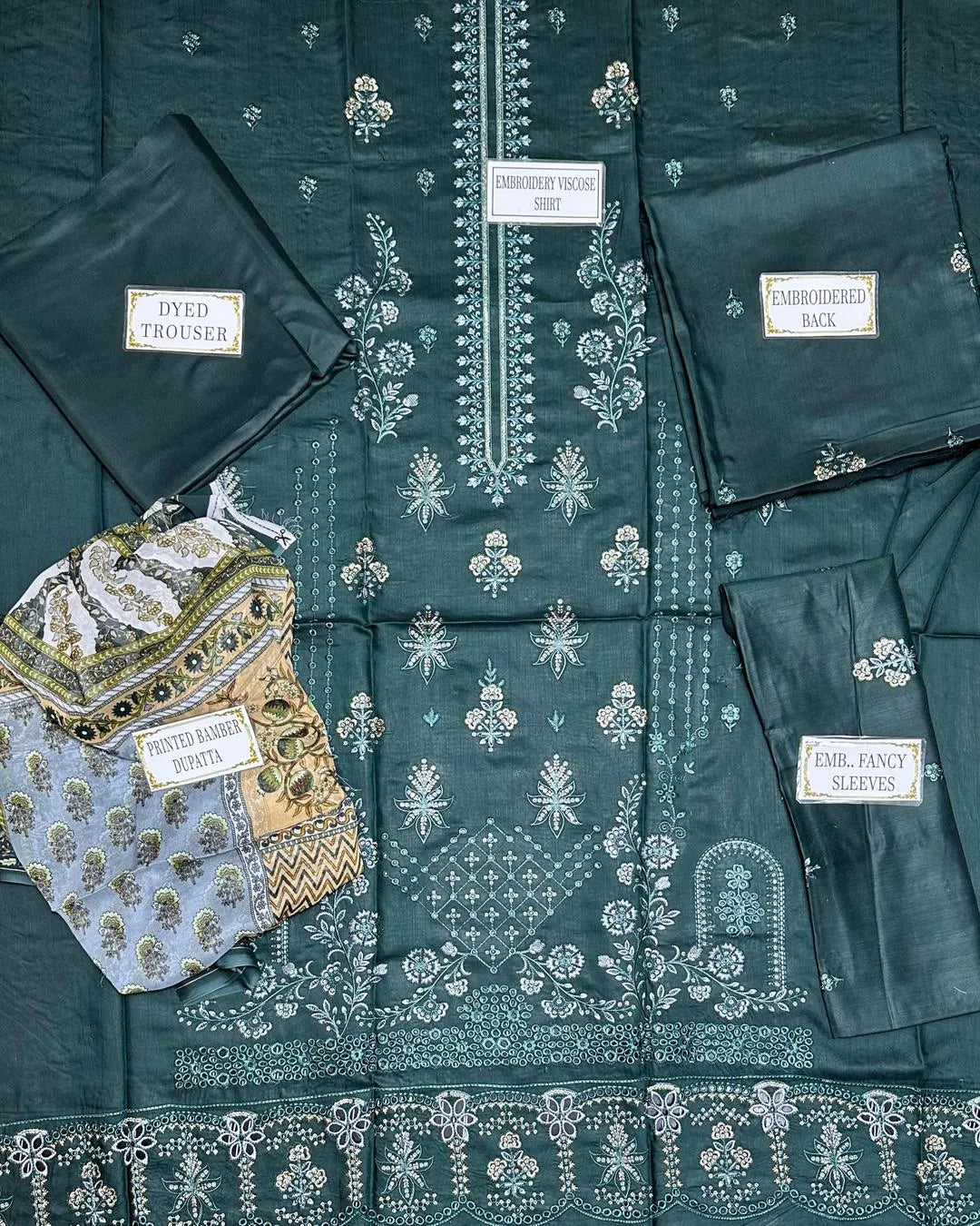 3 Pcs Women's Unstitched Plain Suit