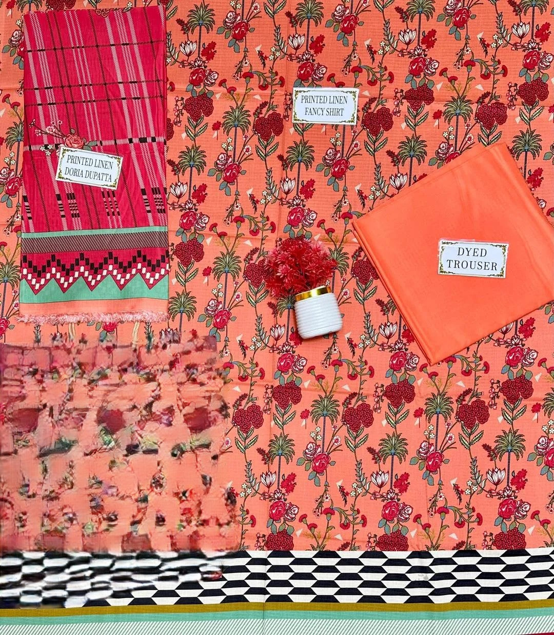 3 Pcs Women's Unstitched Printed Suit