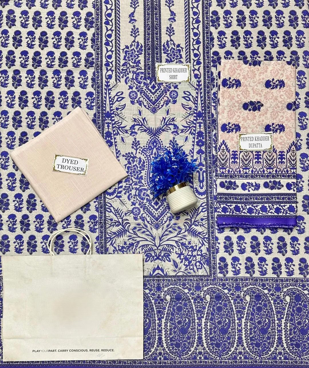 3 Pcs Women's Unstitched Printed Suit