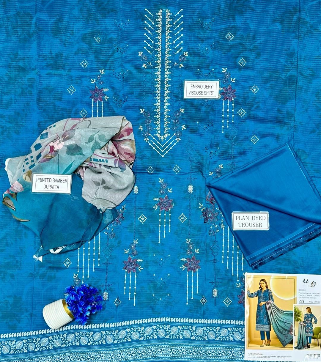 3 Pcs Women's Unstitched Embroidered Suit