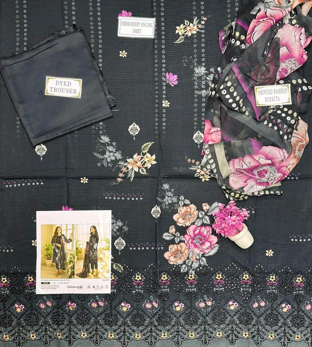 3 Pcs Women's Unstitched Printed Suit