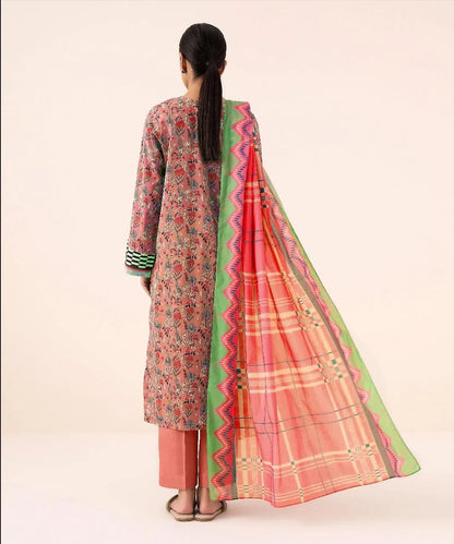 3 Pcs Women's Unstitched Printed Suit