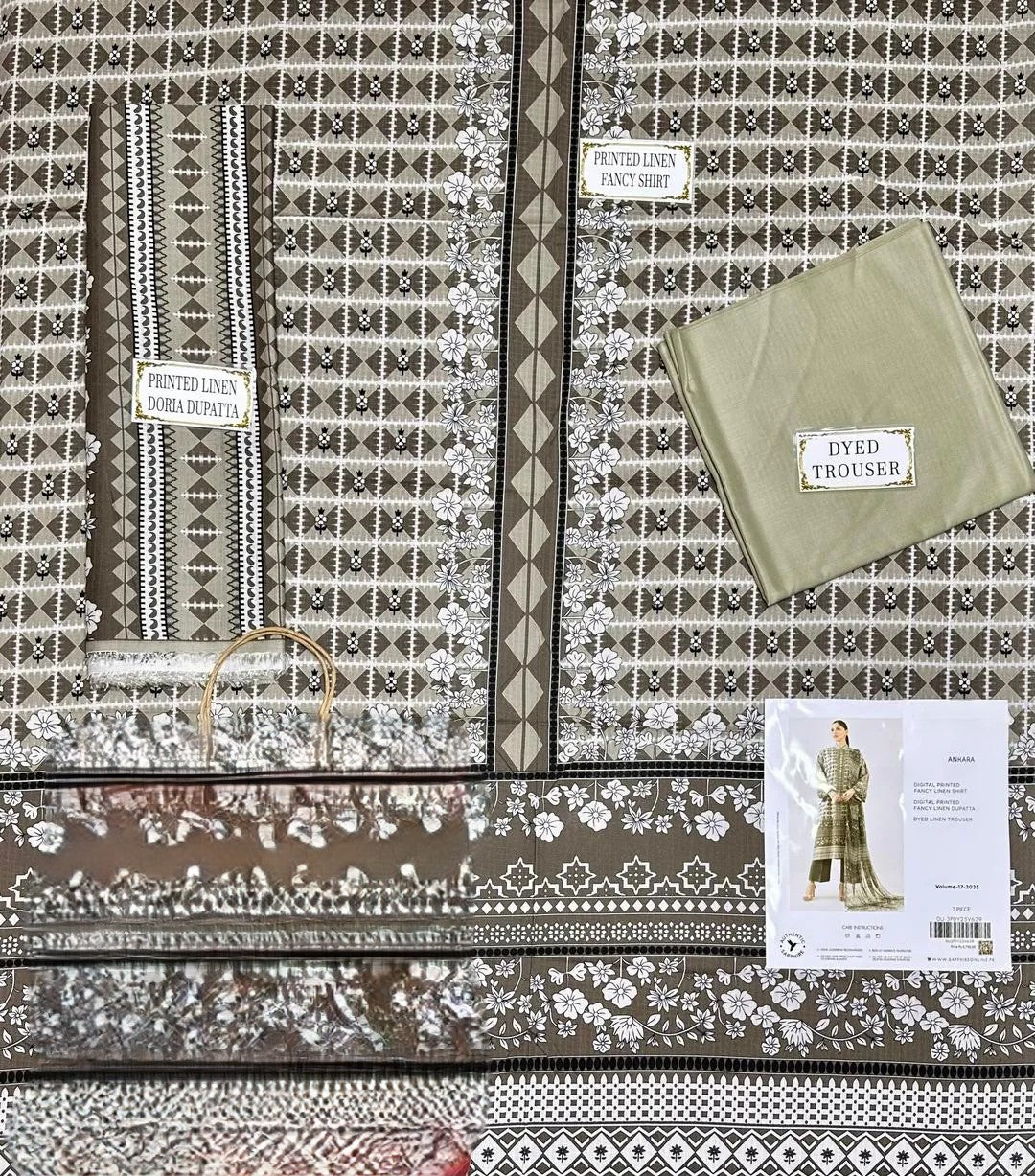 3 Pcs Women's Unstitched Printed Suit