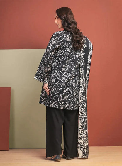 3 Pcs Women's Unstitched Printed Suit